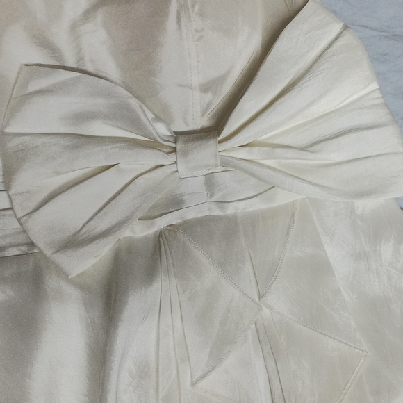 Off-white Dress - Picture 3 of 10